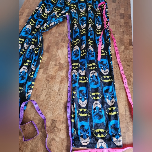 Batman pajama pants. Pj's pants. Unisex. - Picture 8 of 11